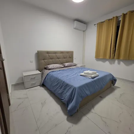 Qawra Seaside Birch Leaf * St. Paul's Bay